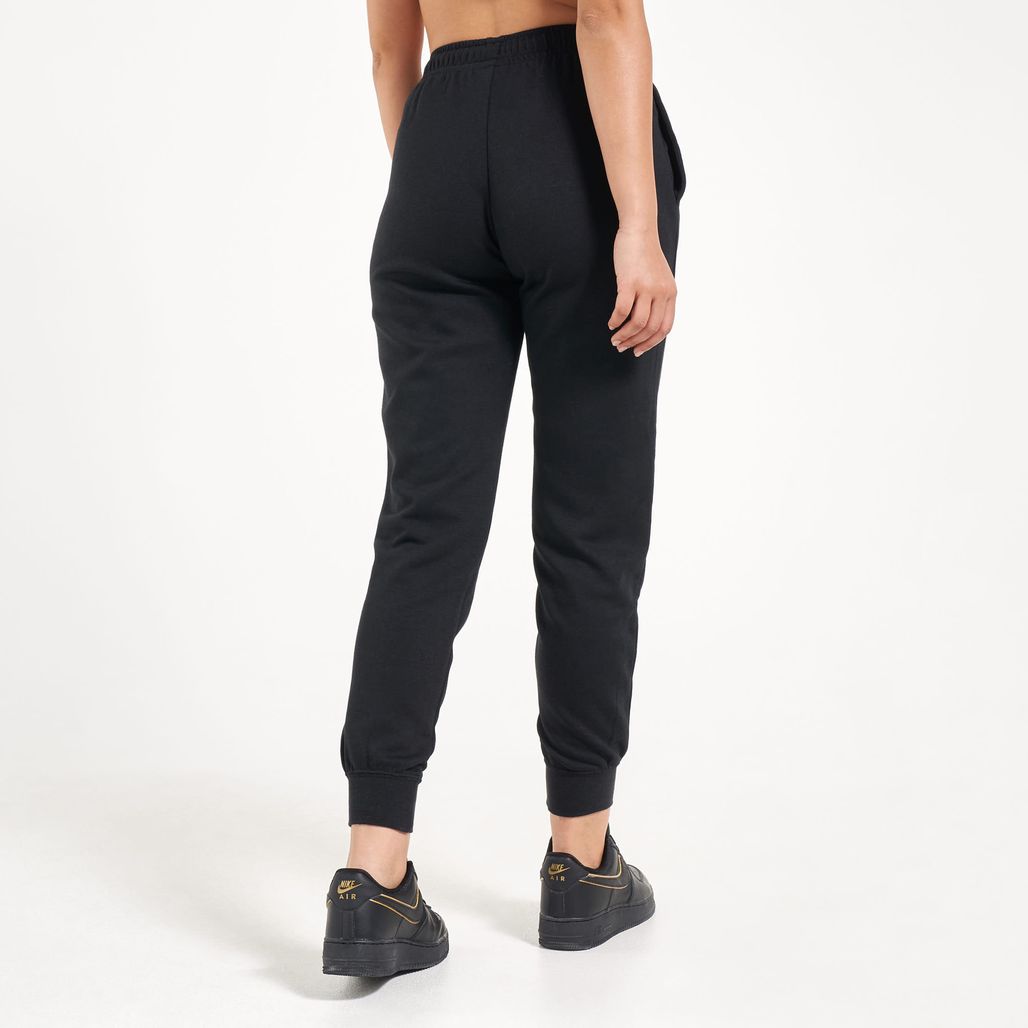 Buy Nike Women's Sportswear Glitter Fleece Jogger Pants Online in Dubai ...