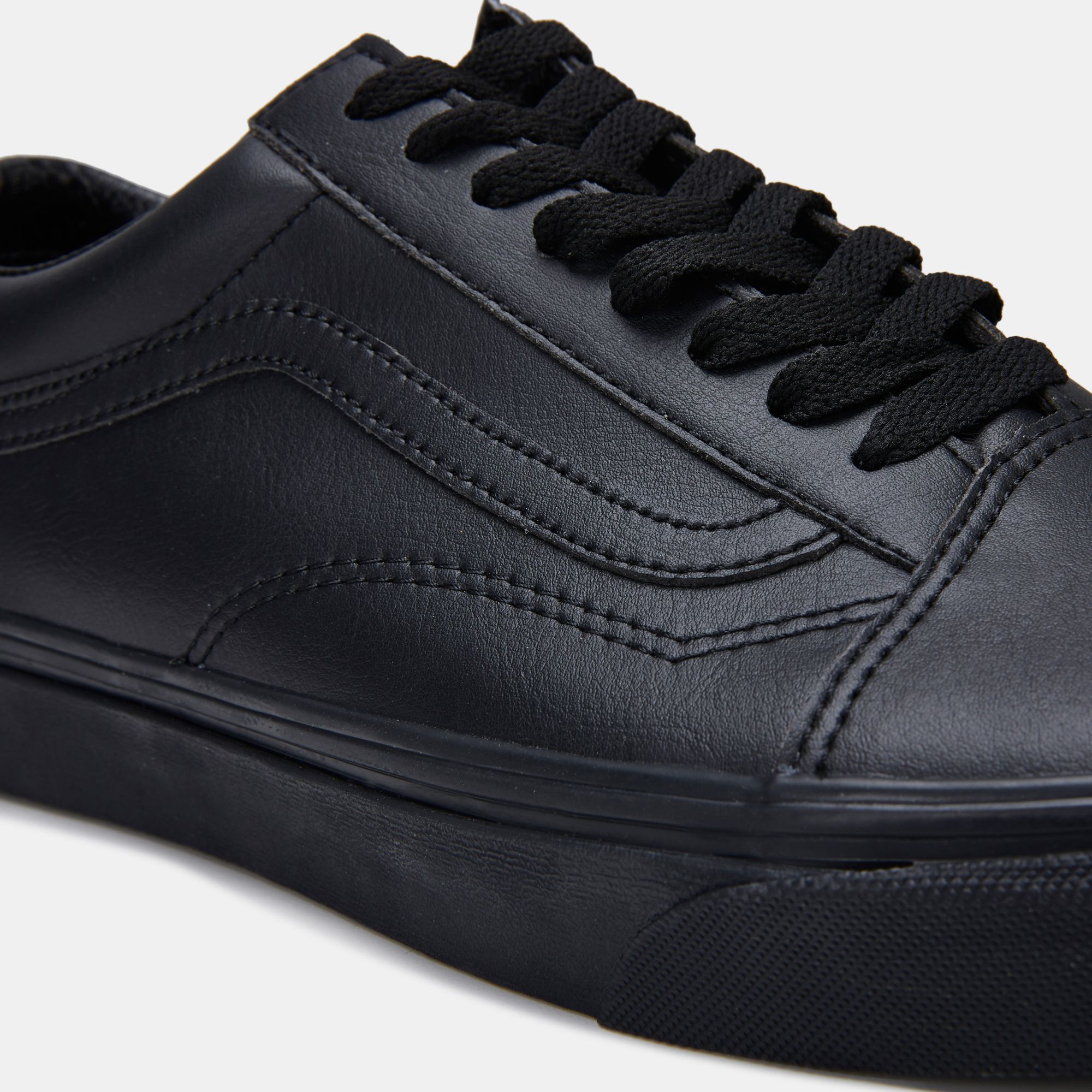 classic tumble old skool shoes