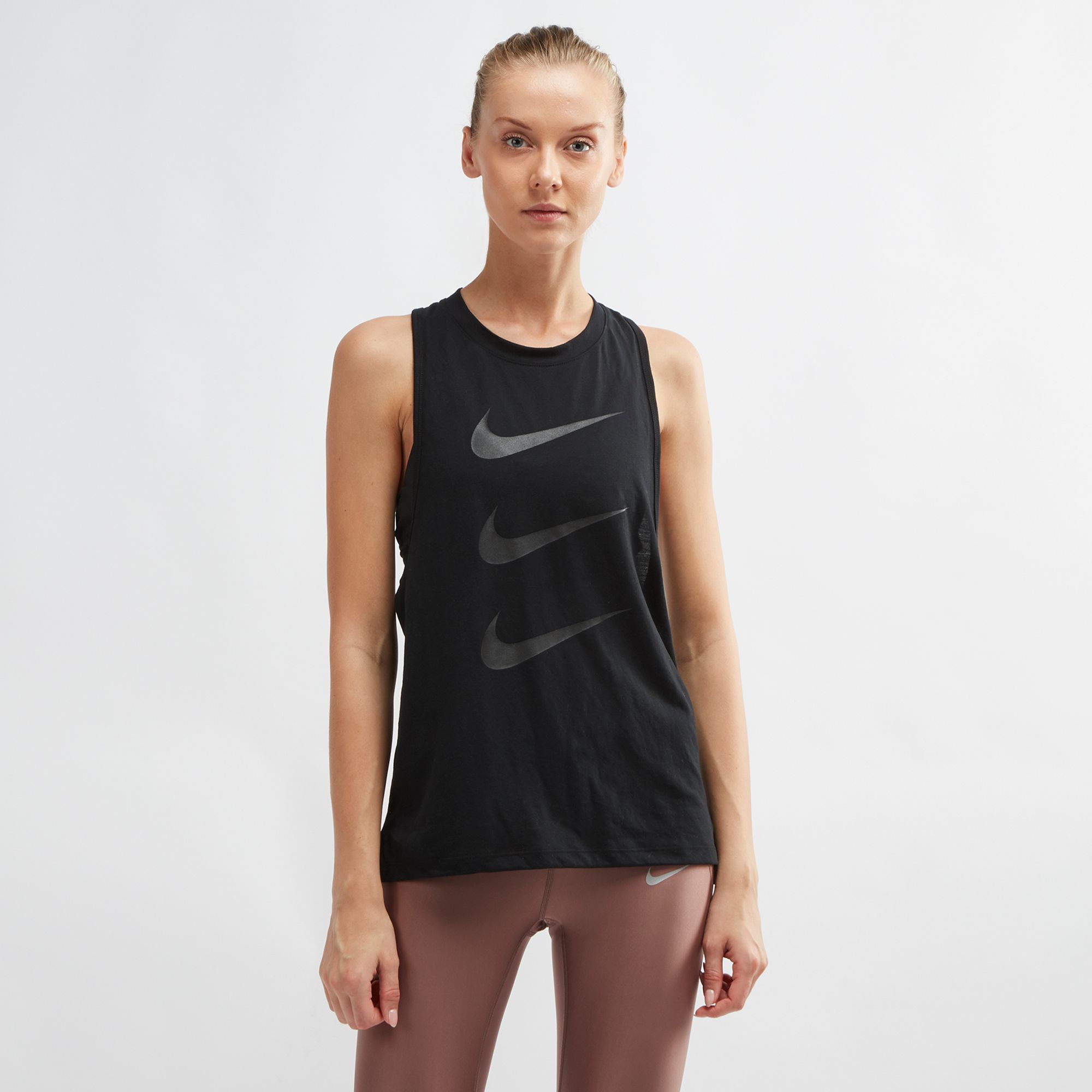 nike tailwind running