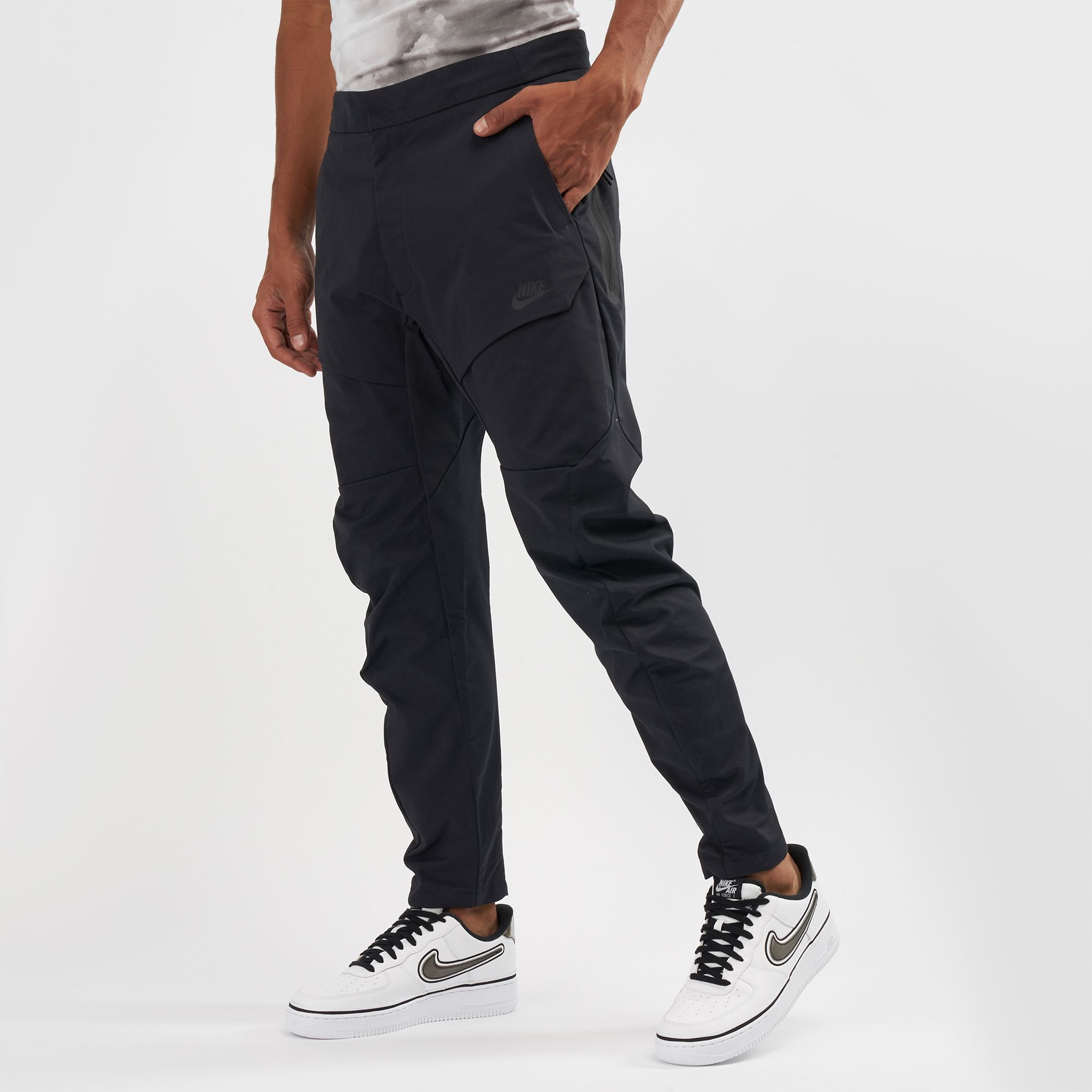 nike tapered cargo pants