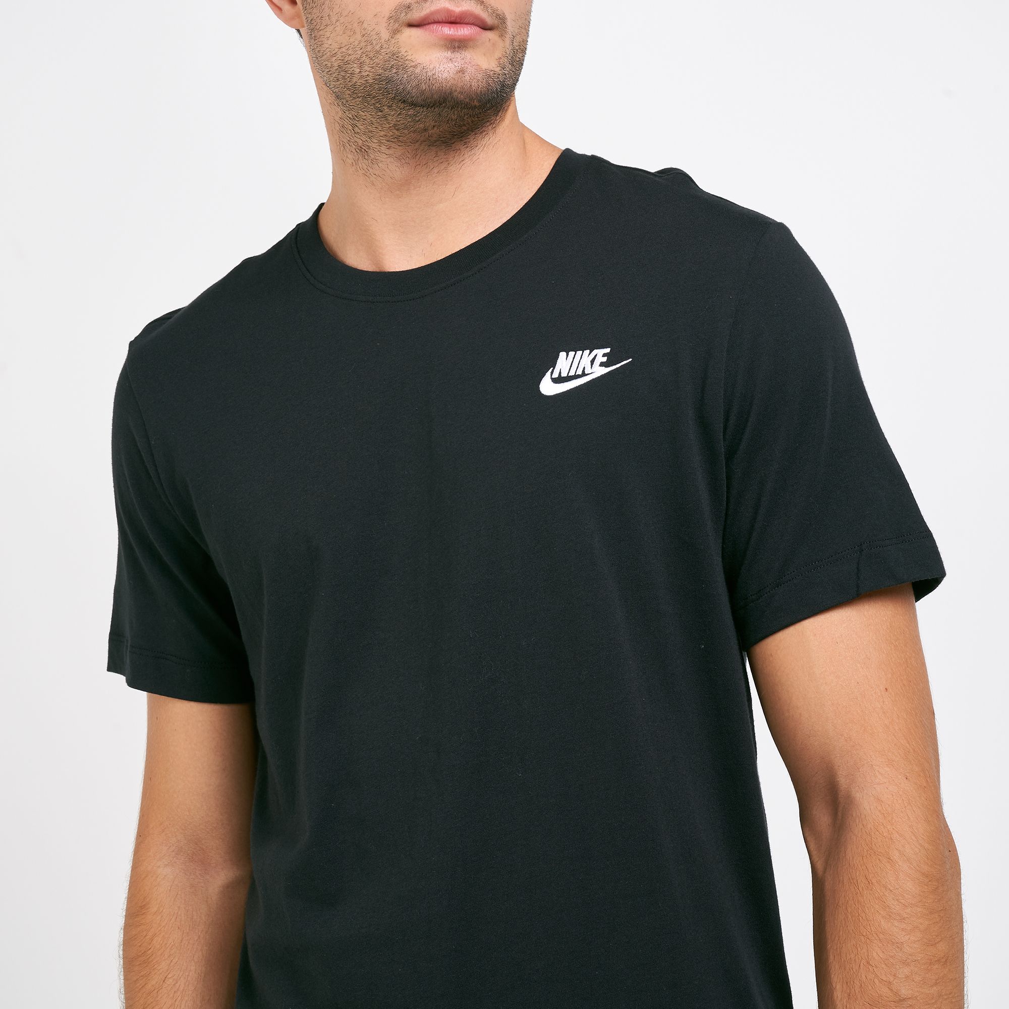 Buy Nike Men's Sportswear Club T-Shirt Online in Saudi Arabia | SSS