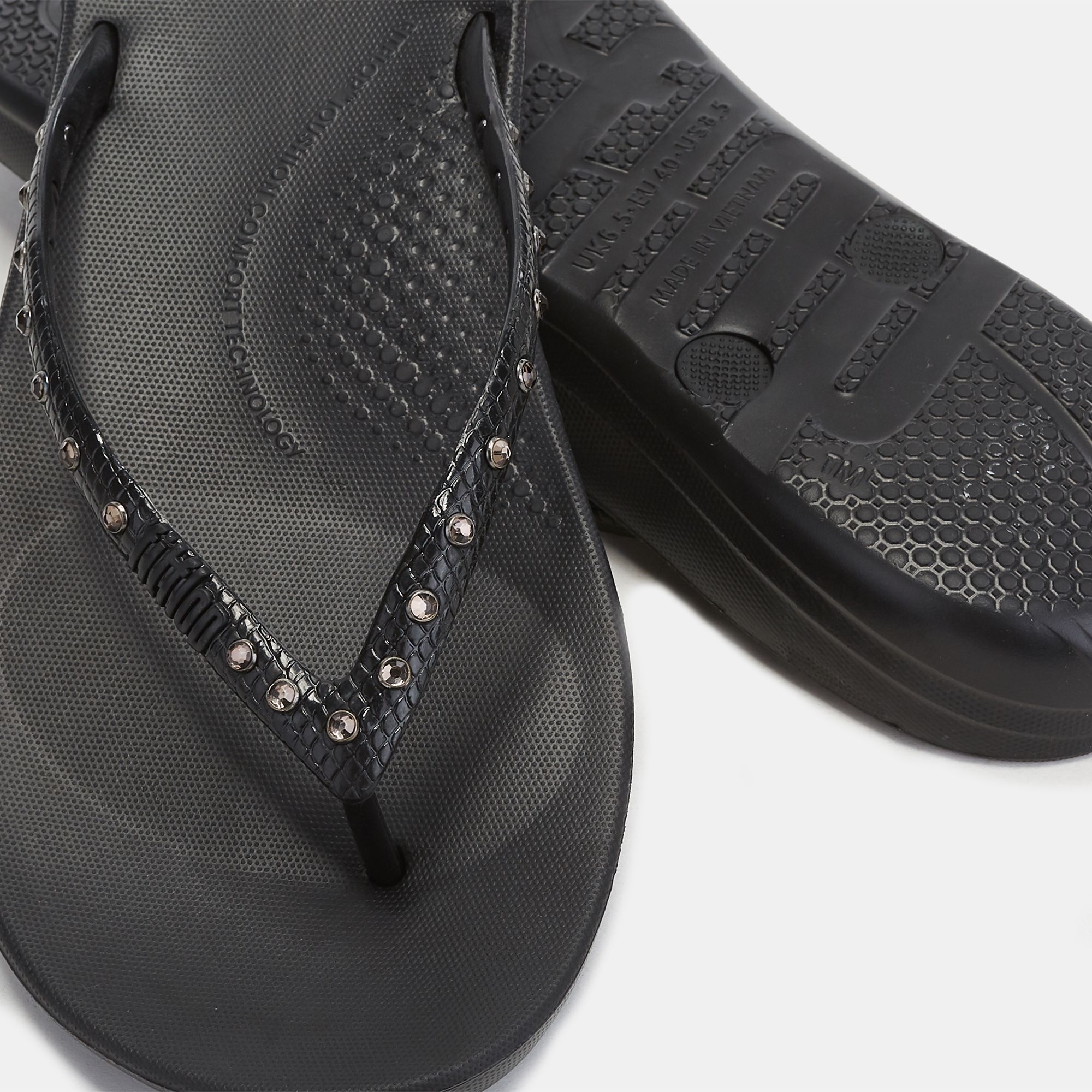 FitFlop iQushionâ¢ Ergonomic Crystal Flip Flops | Sandals and Flip-Flops | Shoes | Womens - Black 