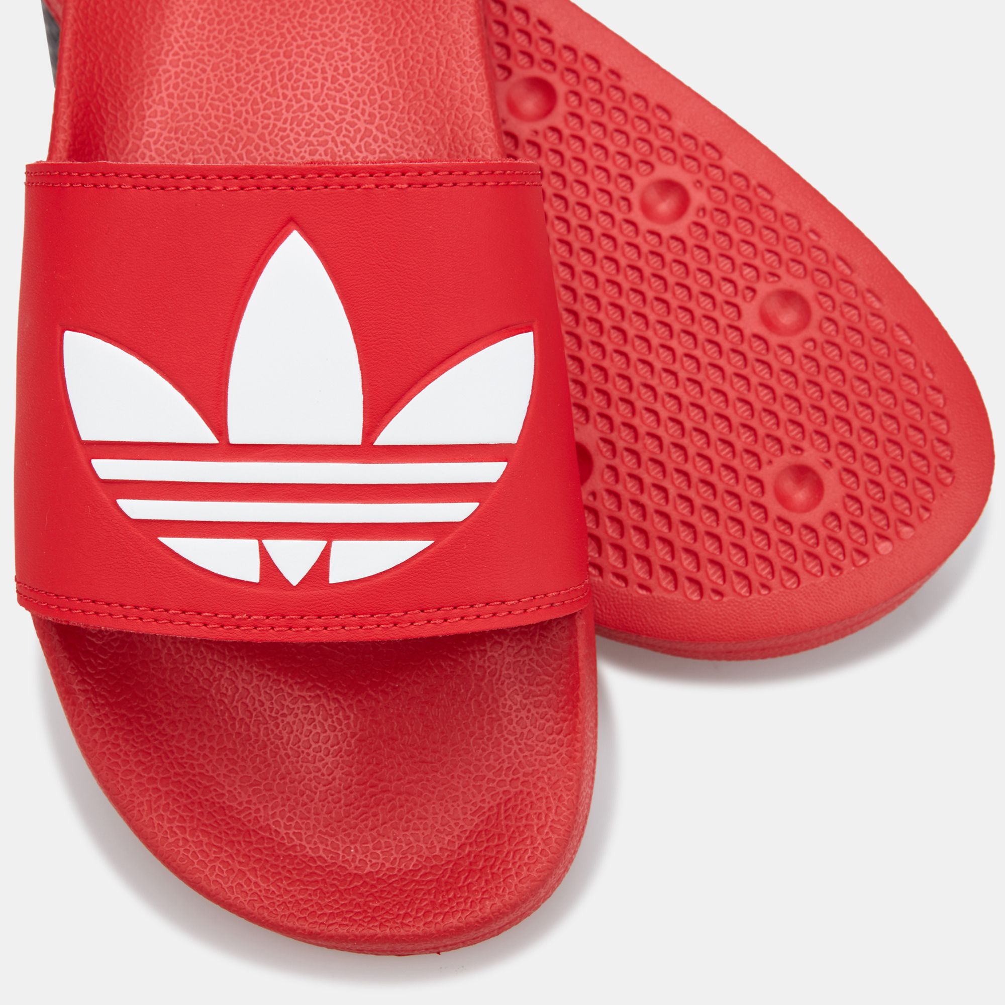 Buy adidas Originals Men's Adilette Slides Online in Saudi Arabia | SSS