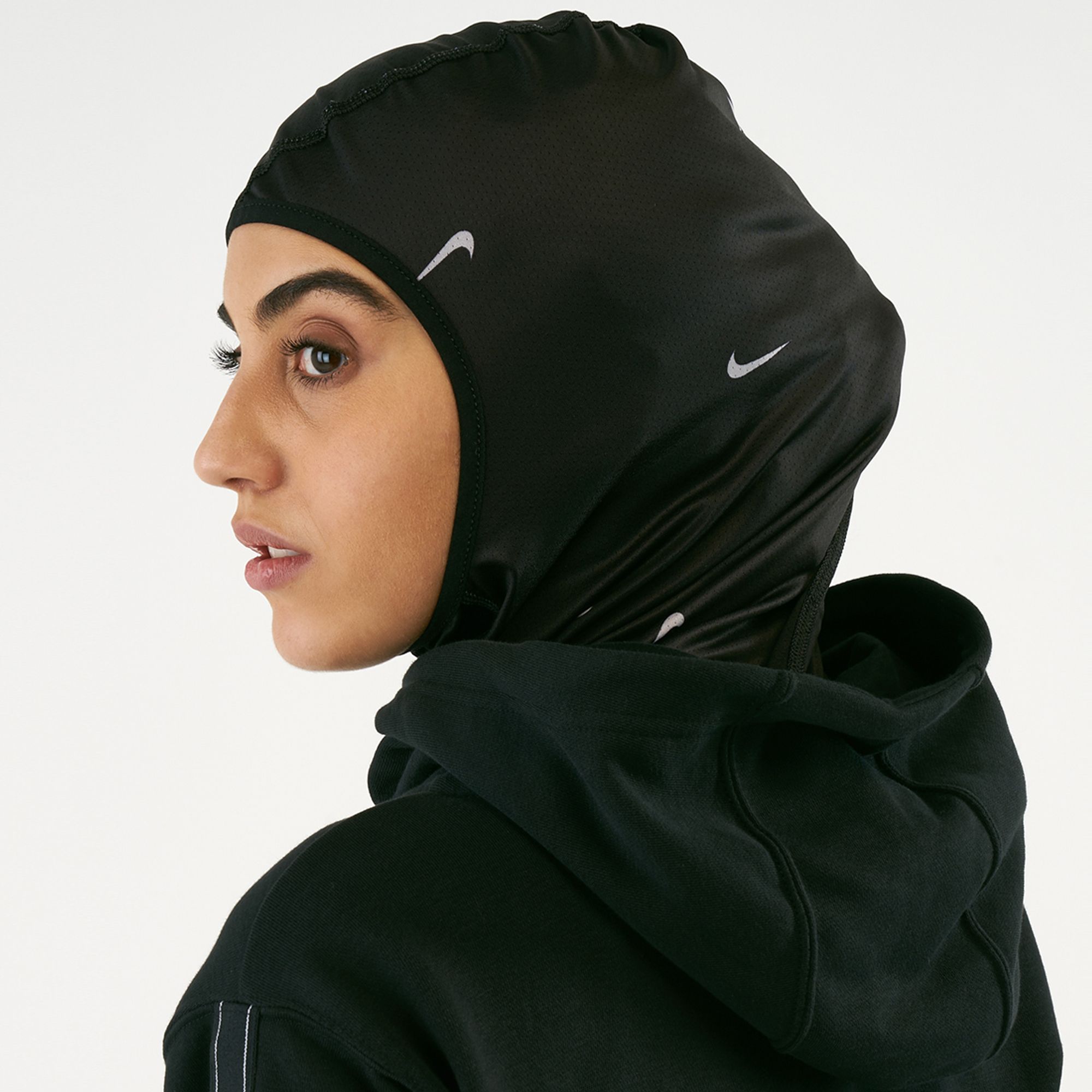 Buy Nike Women’s Pro Printed Hijab Online in Saudi Arabia | SSS