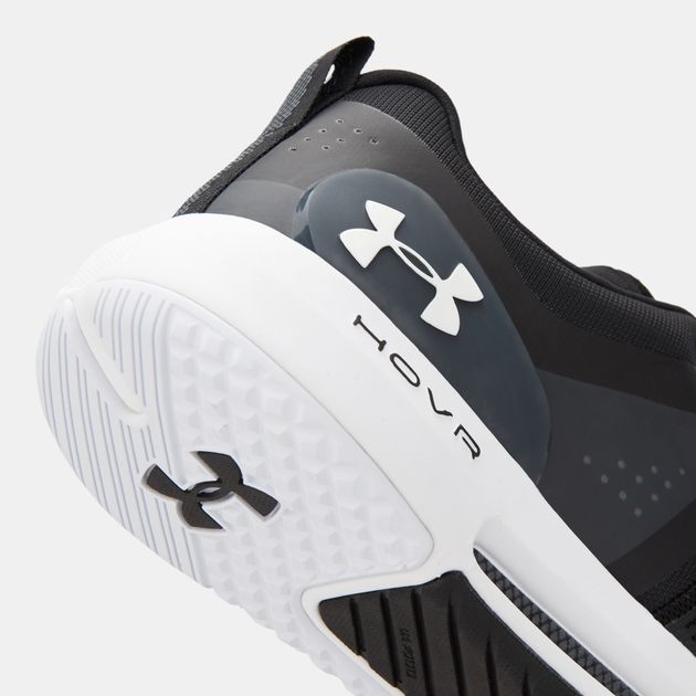 under armour mens black tennis shoes