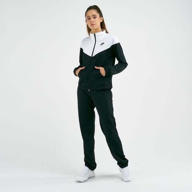 nike track suit woman
