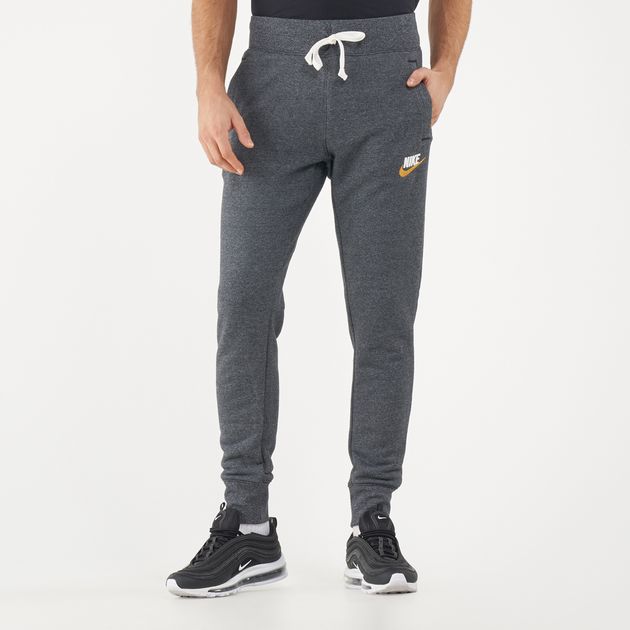 nike heritage joggers black