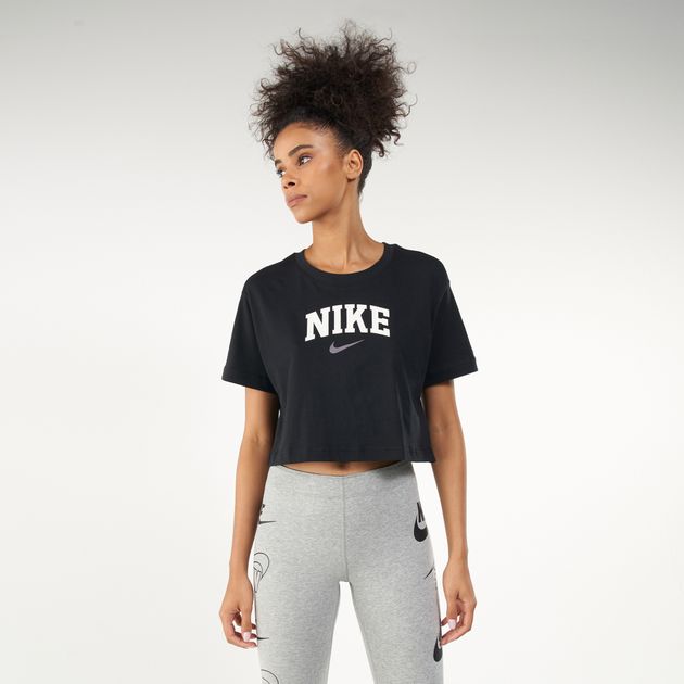 cropped nike t shirt