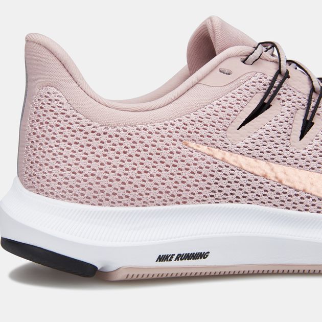 nike women's quest