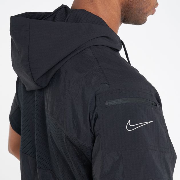 nike half sleeve hoodie