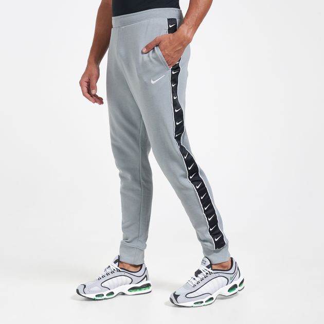 nike joggers swoosh