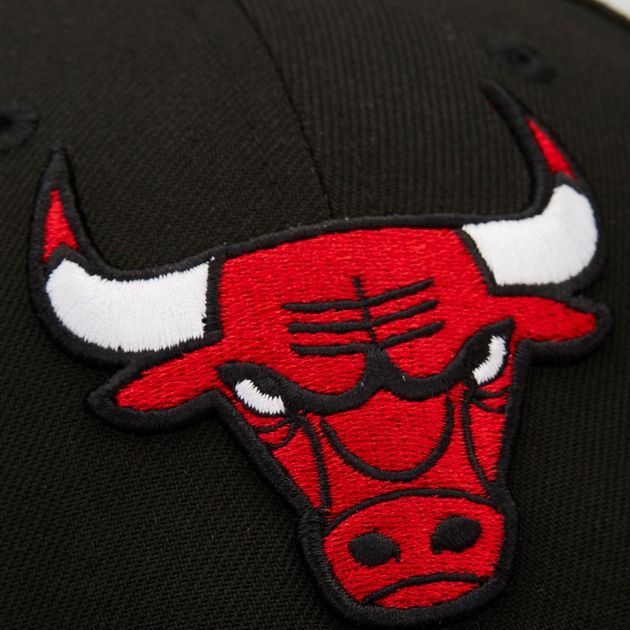 Buy New Era Men's NBA The League Chicago Bulls 9FORTY Cap Online in ...