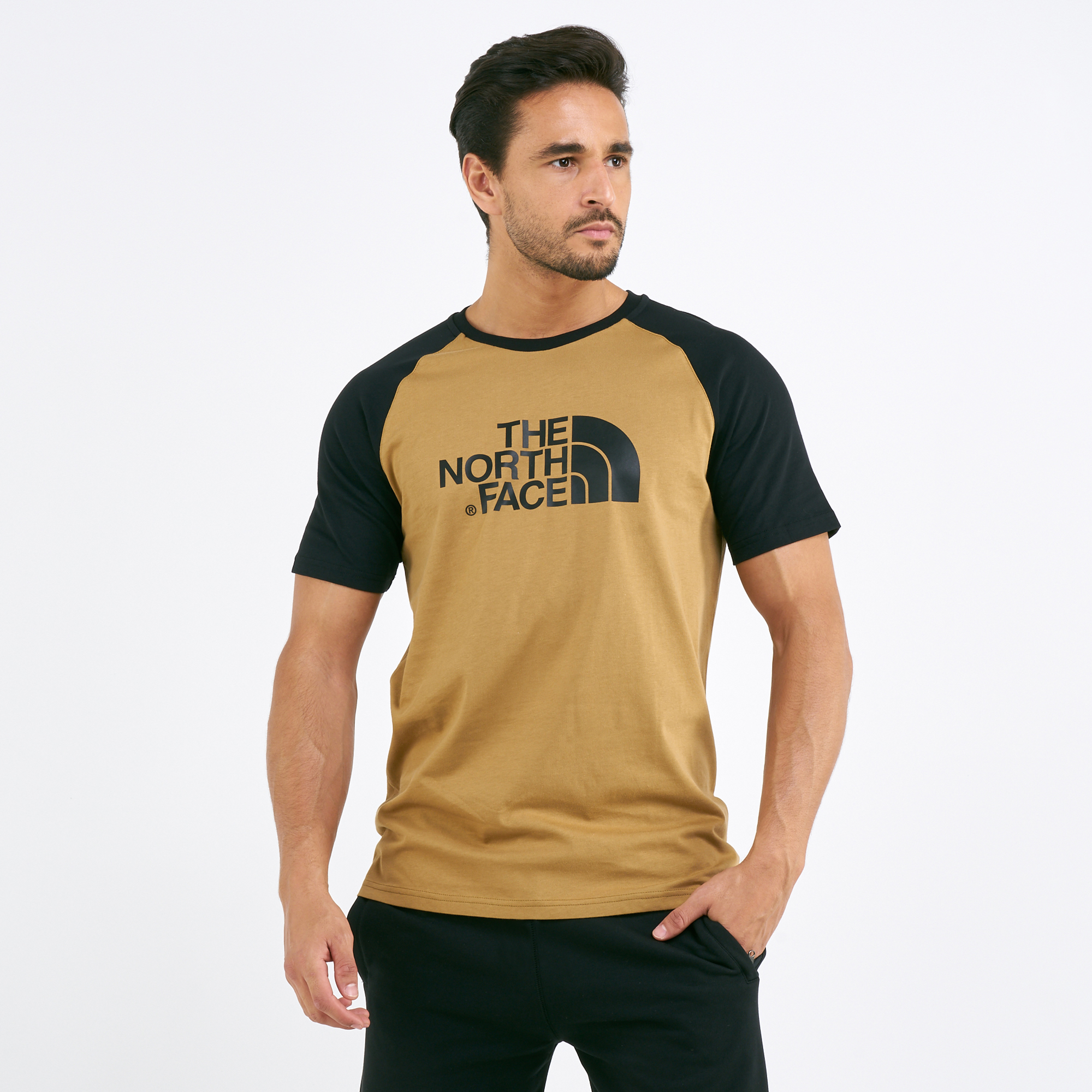 Buy The North Face Men's Raglan Easy T-Shirt Online in Dubai, UAE | SSS