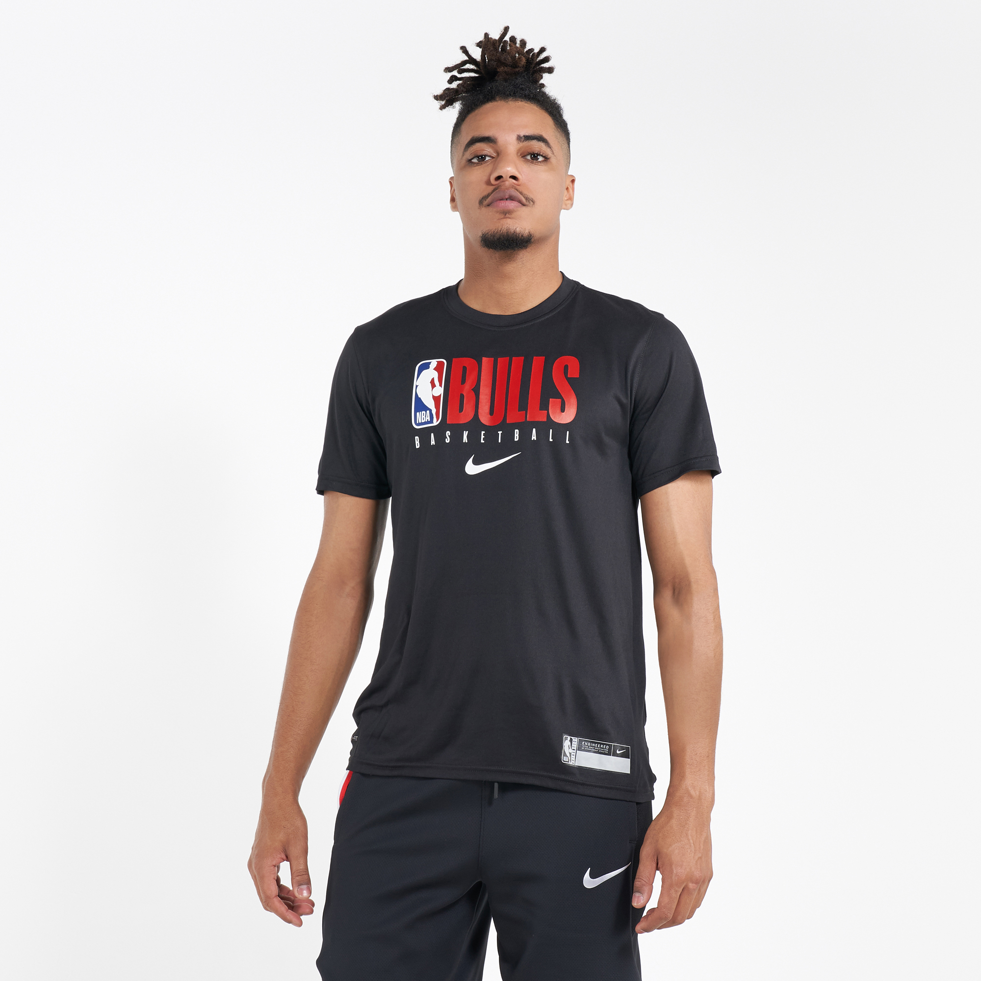 Buy Nike Men's NBA Chicago Bulls T-Shirt Online in Saudi Arabia | SSS
