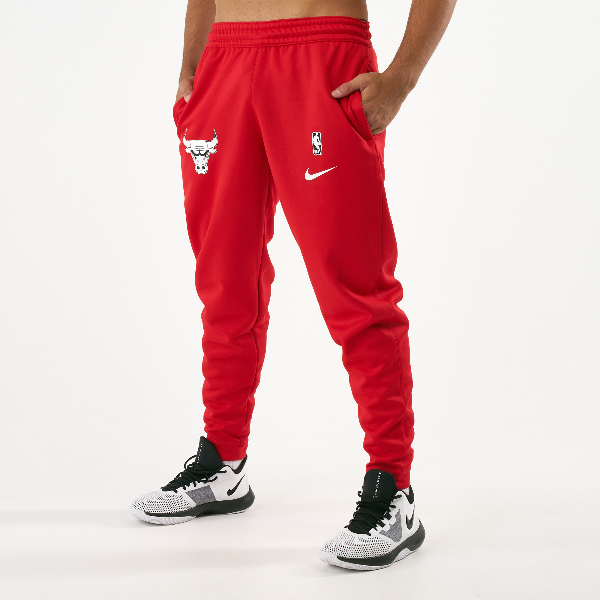 Buy Nike Men's NBA Chicago Bulls Spotlight Sweatpants Online in Saudi ...